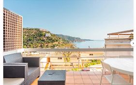 Great Apartment Next To The Sea